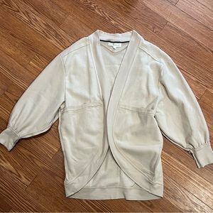 Cream cardigan - size medium - great condition